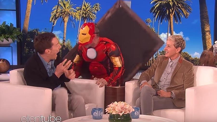 Benedict Cumberbatch leva um susto do Homem de Ferro no programa da Ellen DeGeneres - Reprodução