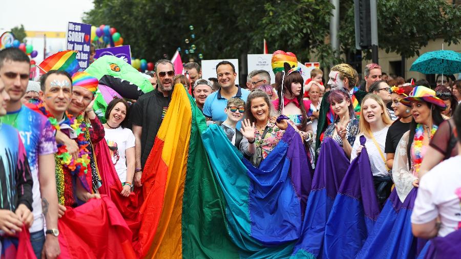 Parada LGBT Belfast pede aprovação do casamento homossexual na Irlanda do Norte - Niall Carson/PA Images/Getty Images