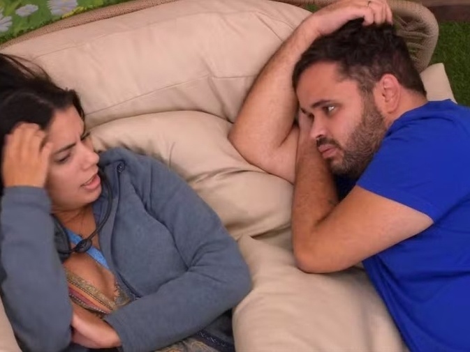 Fernanda admite ciúme de brother com Pitel: 'Olhinho fica até brilhando'