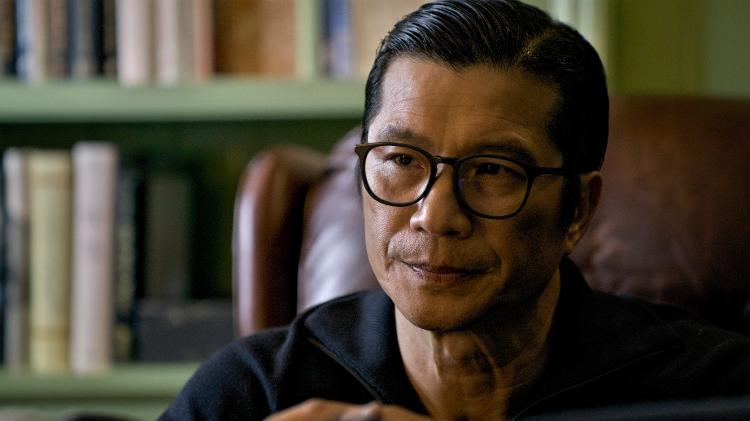 O vietnamita Dustin Nguyen vive o criminoso Son Pham e é um dos destaques de "Ladrões de Drogas", na AppleTV+ O vietnamita Dustin Nguyen vive o criminoso Son Pham e é um dos destaques de "Ladrões de Drogas", na AppleTV+