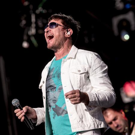 O vocalista do Duran Duran, Simon, em show de 2017, em São Paulo - Keiny Andrade/Folhapress