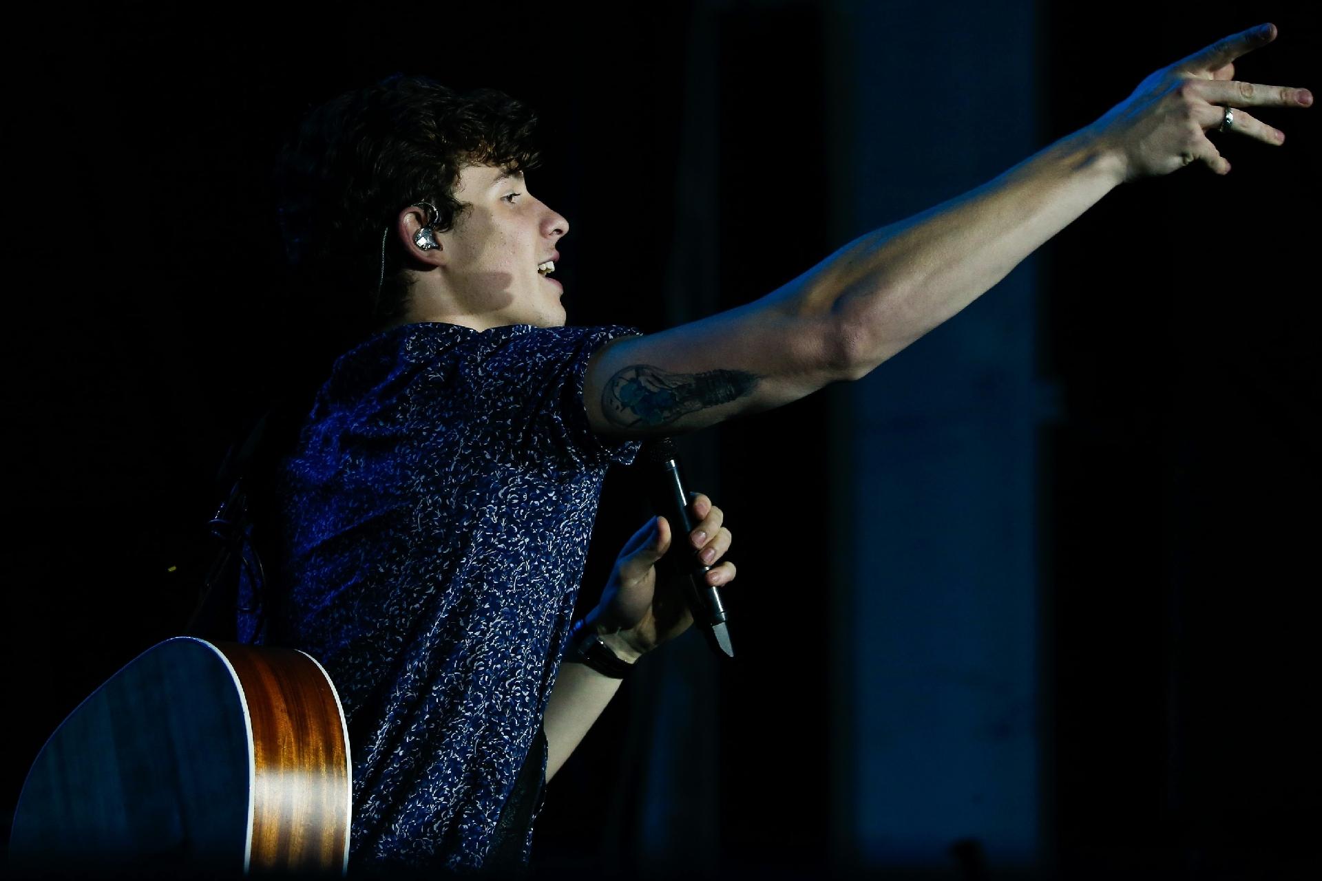 Shawn Mendes estreou no Brasil em grande estilo. O primeiro show do canadense no país foi de cara no principal palco do Rock in Rio - Marco Antonio Teixeira/UOL