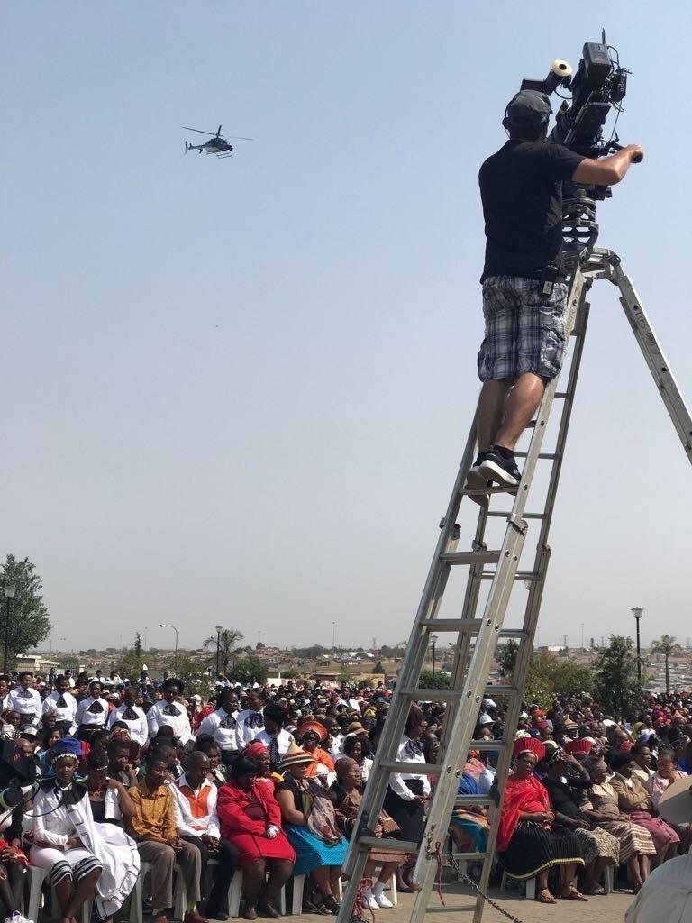 Filmagens de "Nada a Perder" em Soweto, na África do Sul. O longa vai contar a história do bispo Edir Macedo, fundador e líder da Igreja Universal do Reino de Deus - Divulgação