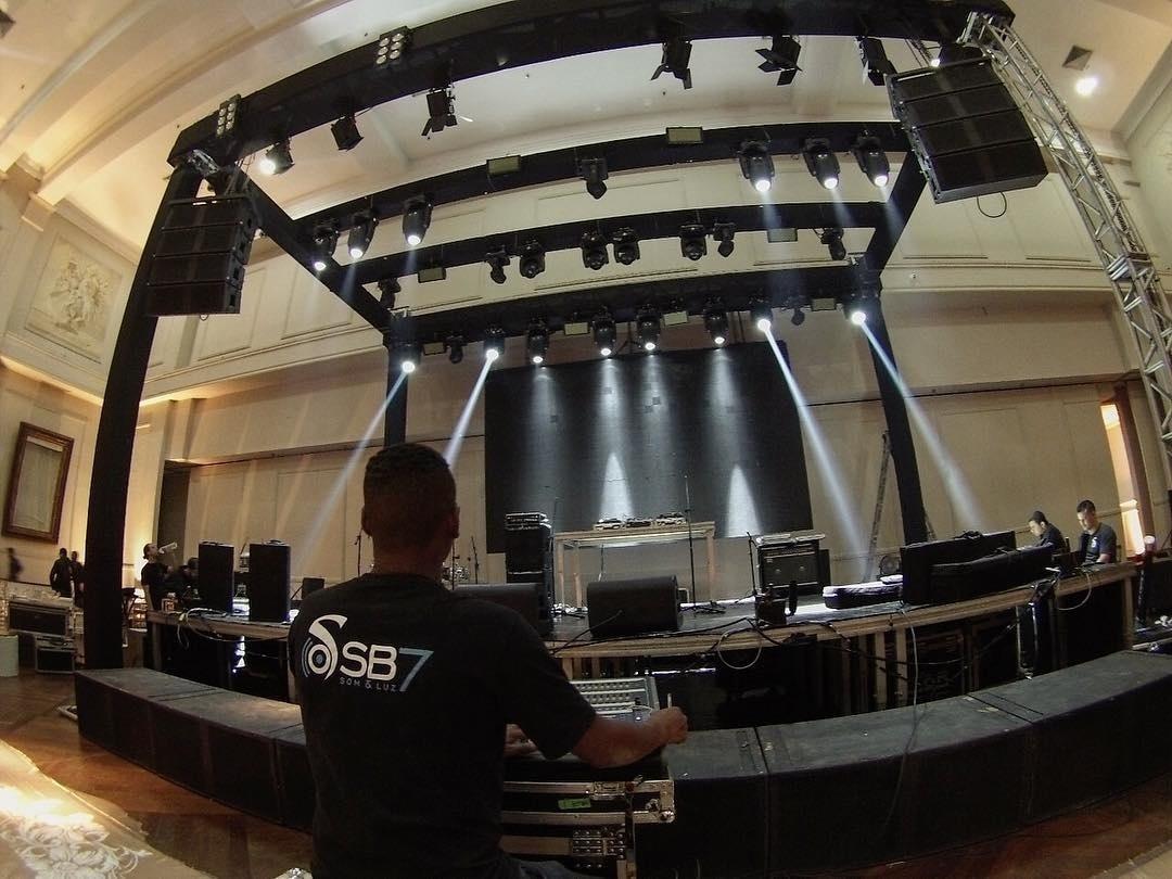 Teste de luz para a festa de casamento de Lexa e Guimê - Sb7someluz/Instagram