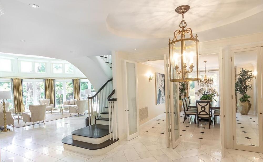 Confira a mansão de luxo que Serena Williams colocou à venda em Los Angeles - Divulgação/Keller Williams