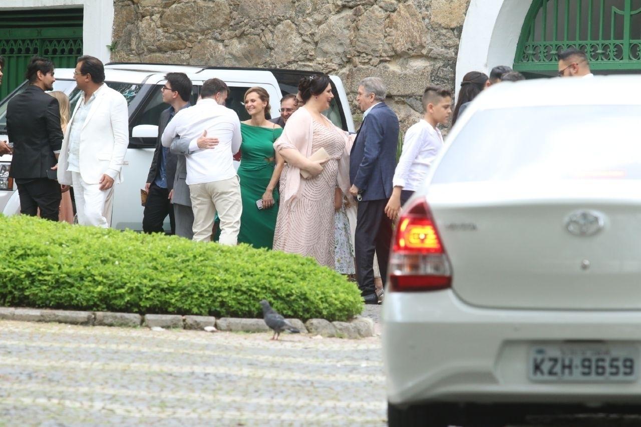 Atriz Fernanda Rodrigues foi acompanhada do marido Raoni Carneiro - Daniel Pinheiro/AgNews