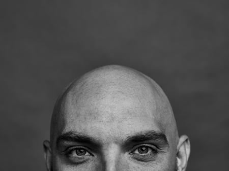 Homem careca - mediaphotos/IStock