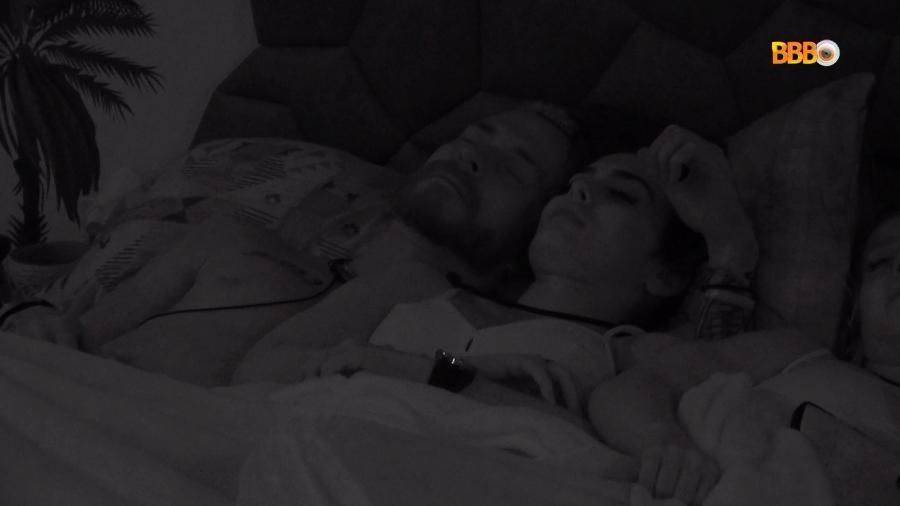 BBB 23: Larissa e Fred dormem juntos - Reprodução/Globoplay