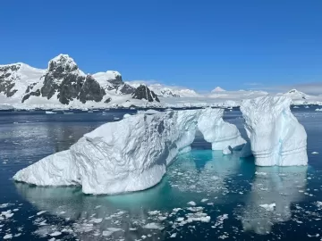 Estudo aponta ligação entre degelo recorde na Antártida e mudança climática