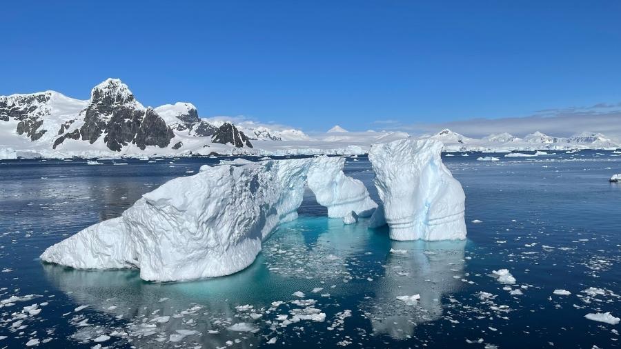 Maior parte da água doce do planeta está presa em geleiras ou no subsolo profundo