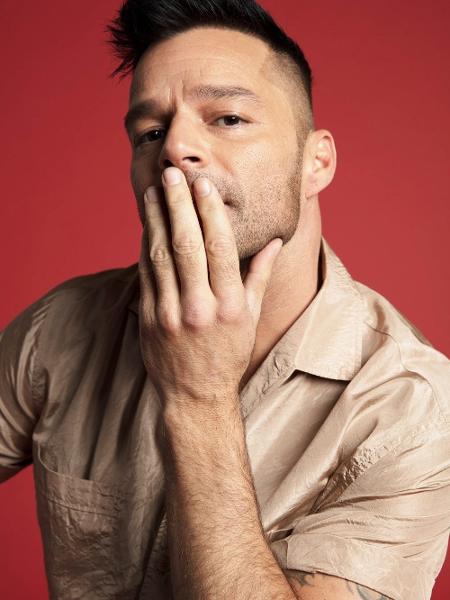 Ricky Martin para a OUT - Doug Inglish/OUT Magazine