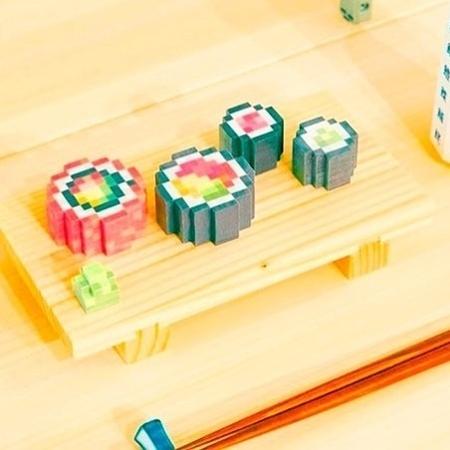 Sushi com cara de Minecraft pode estar na sua casa em breve - Reprodução/Instagram