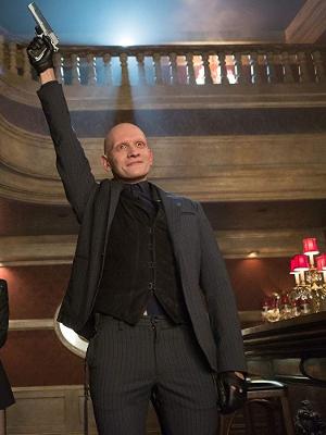 Anthony Carrigan como Victor Zsasz em "Gotham" - Divulgação/IMDb