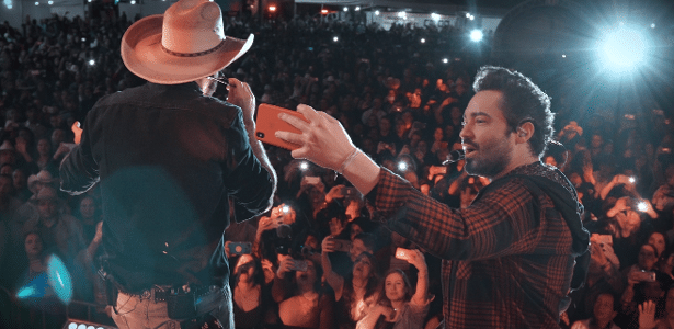 Exclusivo; assista | Clipe de Fernando e Sorocaba tem imagens de celulares de fãs