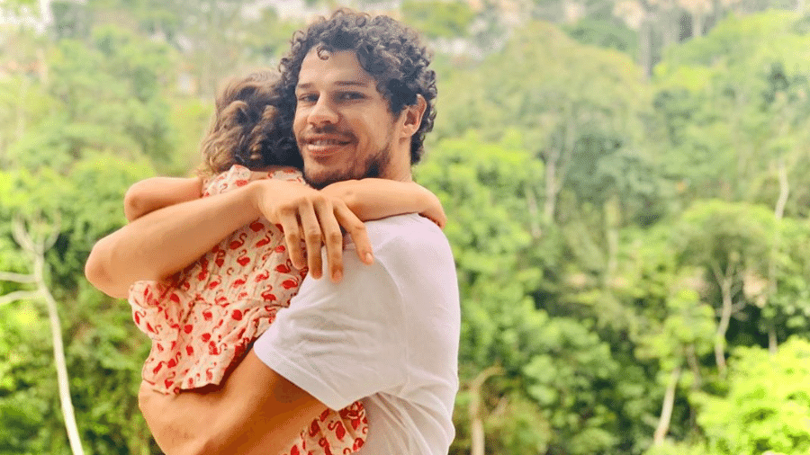 José Loreto posta foto fofa com a filha - Reprodução/Instagram