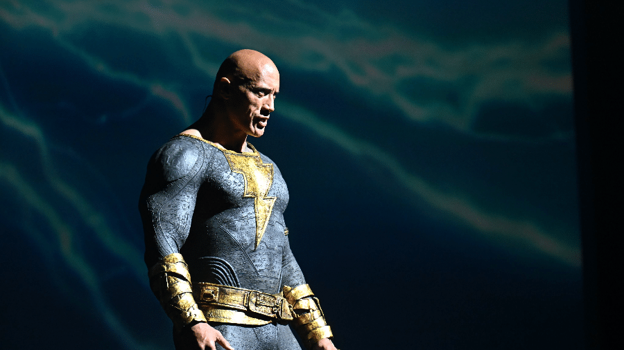 Dwayne "The Rock" Johnson aparece como Adão Negro na San Diego Comic-Con - Reprodução/Twitter/Variety
