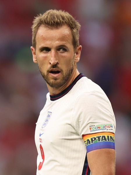 Kane já usou a braçadeira de capitão com as cores do arco-íris pela seleção inglesa - James Williamson - AMA/Getty Images