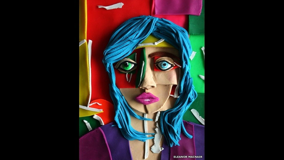 "Esta é uma de minhas favoritas", diz Macnair. "É de um artista de Nova York, que faz colagens e depois as fotografa." - Eleanor Macnair/BBC Brasil