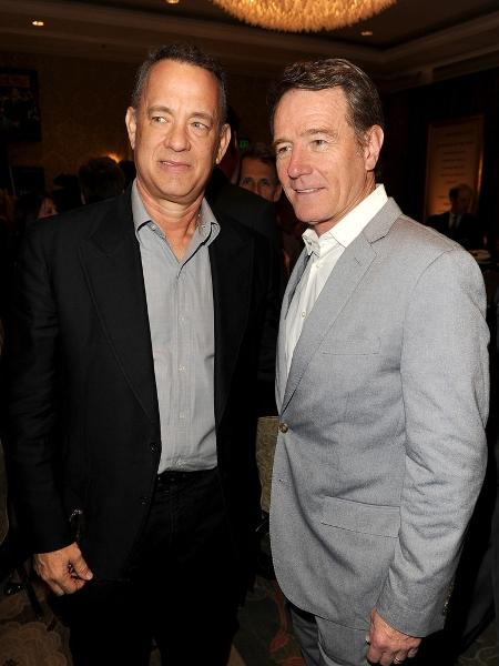 Os atores Tom Hanks e Bryan Cranston - Reprodução