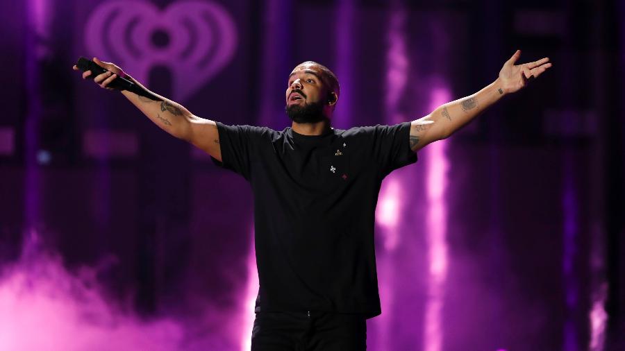 O rapper Drake durante show em 2016 - Christopher Polk/Getty Images