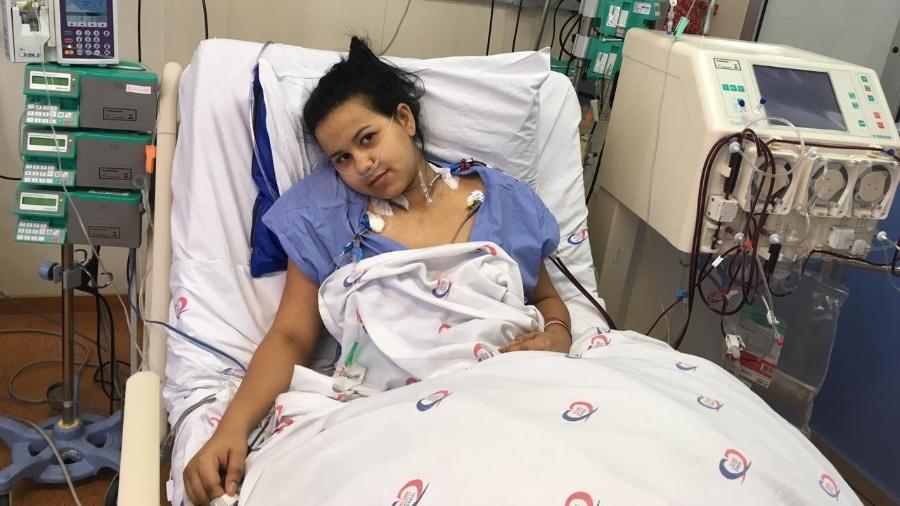 Vitória Chaves da Silva, de 22 anos, já fez dois transplantes de coração e desenvolveu diabetes - Arquivo Pessoal