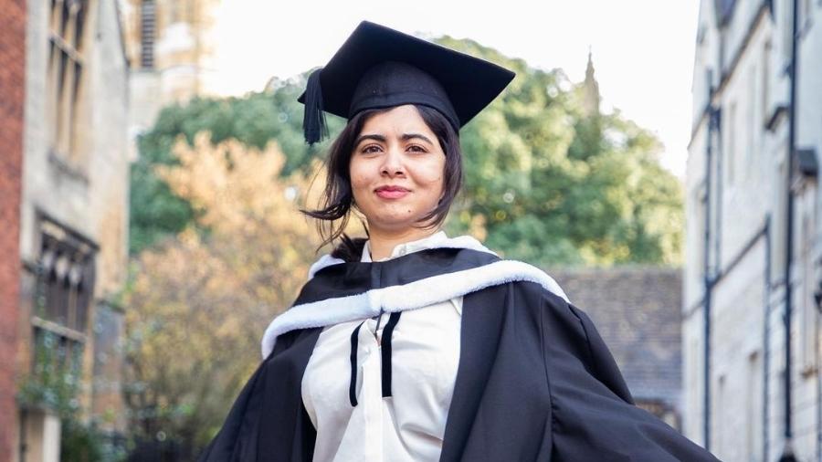 A ativista paquistanesa Malala Yousafzai comemora graduação em Oxford - Reprodução Instagram