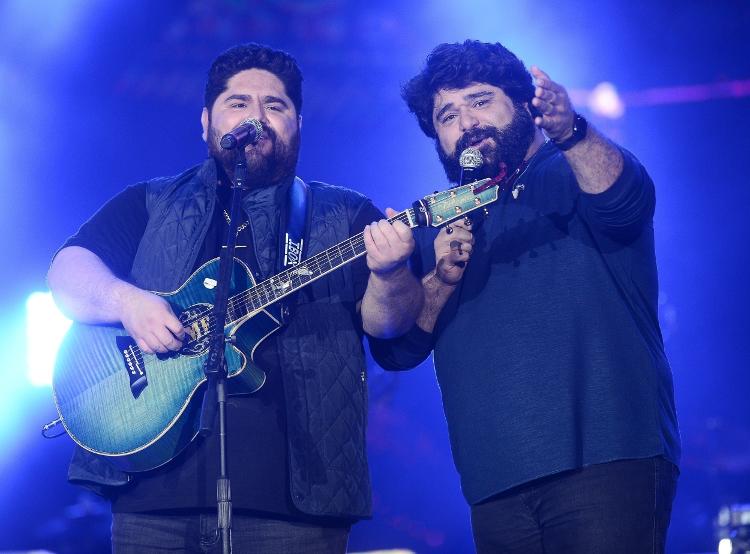 César Menotti & Fabiano são os embaixadores da Festa do Peão de Barretos 2024; dupla se apresenta no dia 21/8