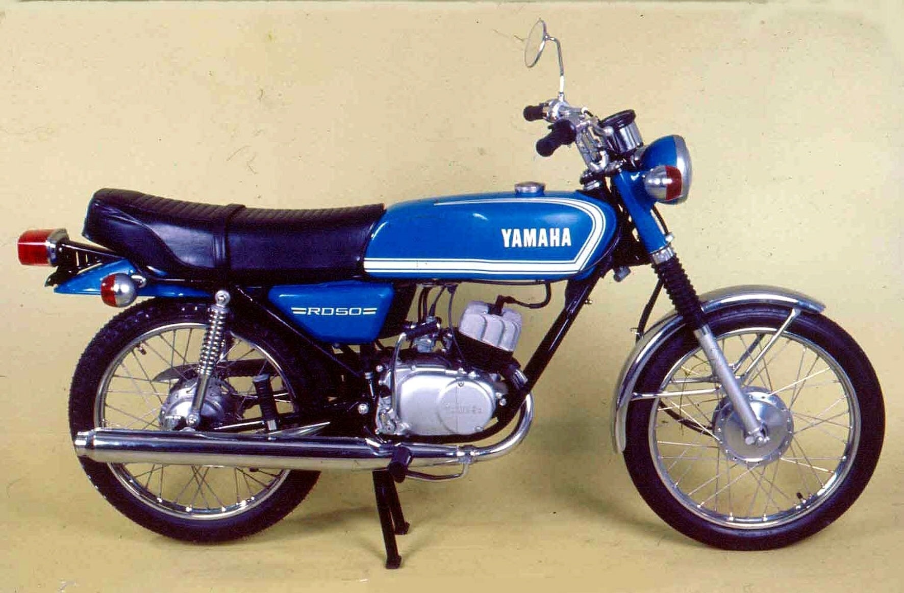 suzuki rd 80