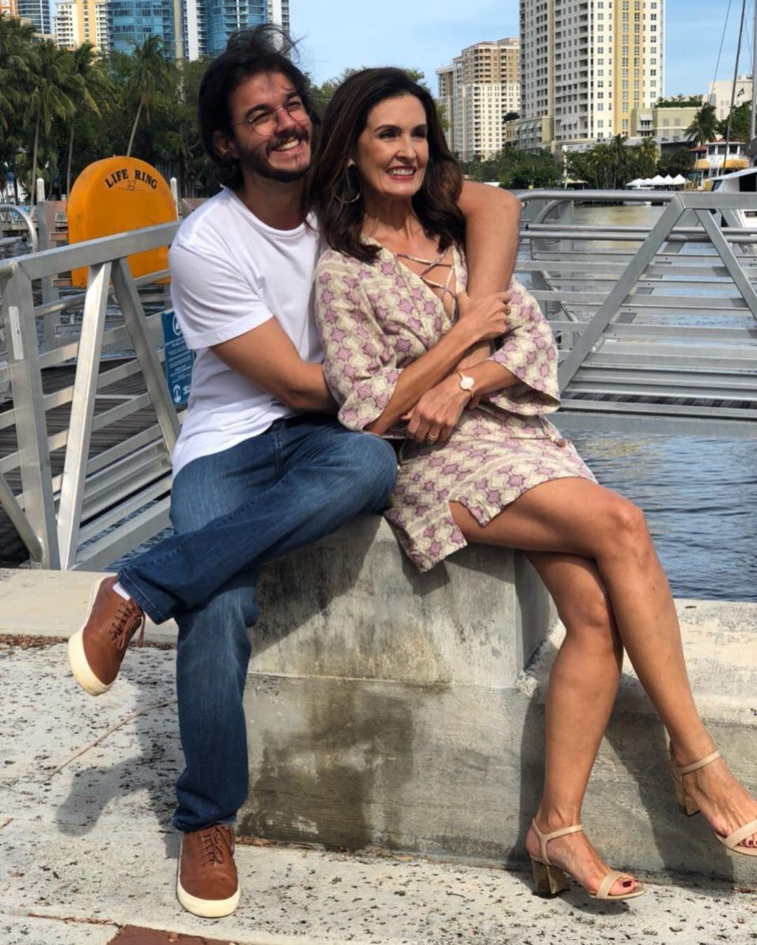 Fátima Bernardes faz declaração apaixonada para Túlio no Dia dos Namorados - Reprodução/Instagram