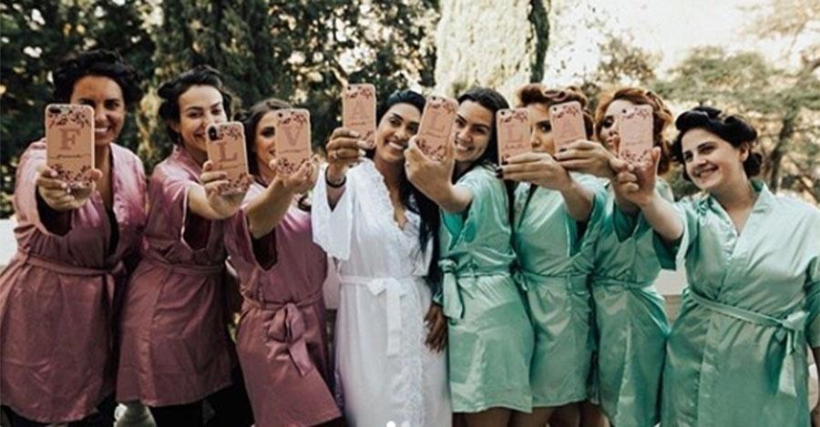 Ex-BBB Amanda posta foto com suas madrinhas de casamento momentos antes da cerimônia - Reprodução/Instagram/amandadjehdian