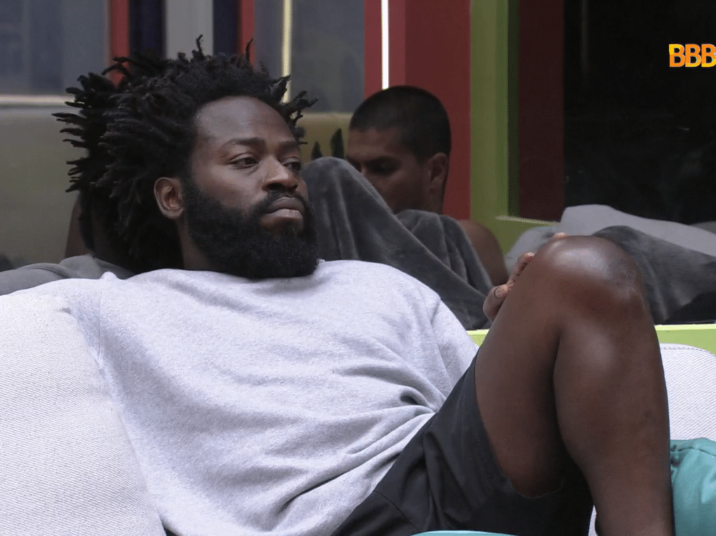 Douglas aposta que Arthur Aguiar é o favorito para ganhar o 'BBB 22'