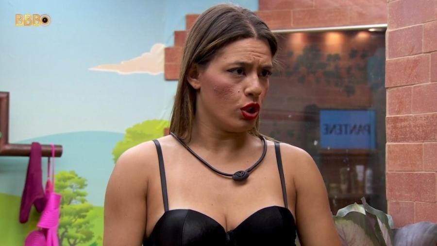 BBB 24: Bia diz que tem vontade de beijar as câmeras do programa