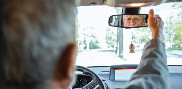 ¿Cuándo es el momento de dejar de conducir?  ¿Qué sabes sobre las personas mayores y la conducción?