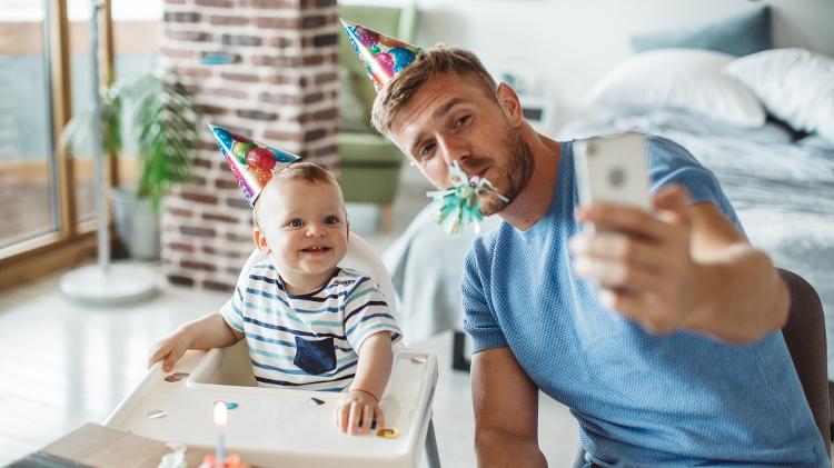 Antes de celebrar com os filhos, pais querem celebra com amigos comemorando a gestação