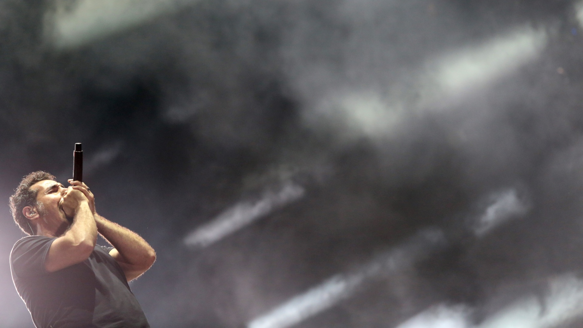 24.set.2015 - System of a Down fecha as apresentações no palco Mundo no quarto dia do Rock in Rio 2015 - Marco Antonio Teixeira/UOL