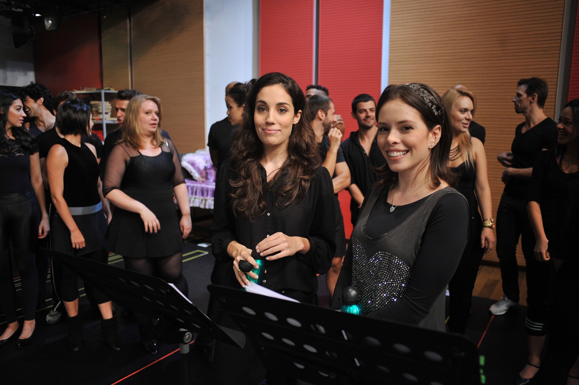 14.jan.2016 - Ensaio do elenco do musical "Wicked - A História Não Contada das Bruxas de Oz", em São Paulo - Reinaldo Canato/UOL