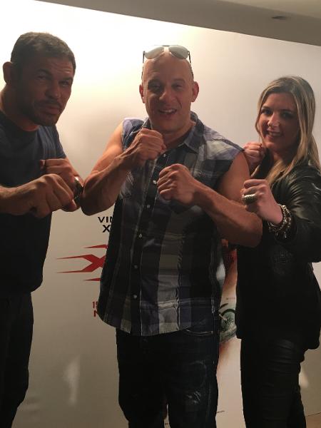 Ator Vin Diesel deu entrevista a Rodrigo Minotauro e Ana Hissa para o "Giro Combate" - Divulgação - Divulgação