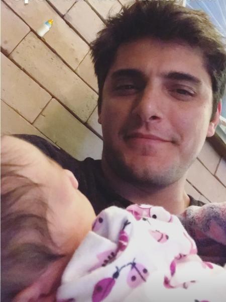 Bruno Gissoni posa com a filha Madalena - Reprodução/Instagram - Reprodução/Instagram