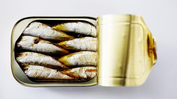 sardinha em lata - iStock - iStock