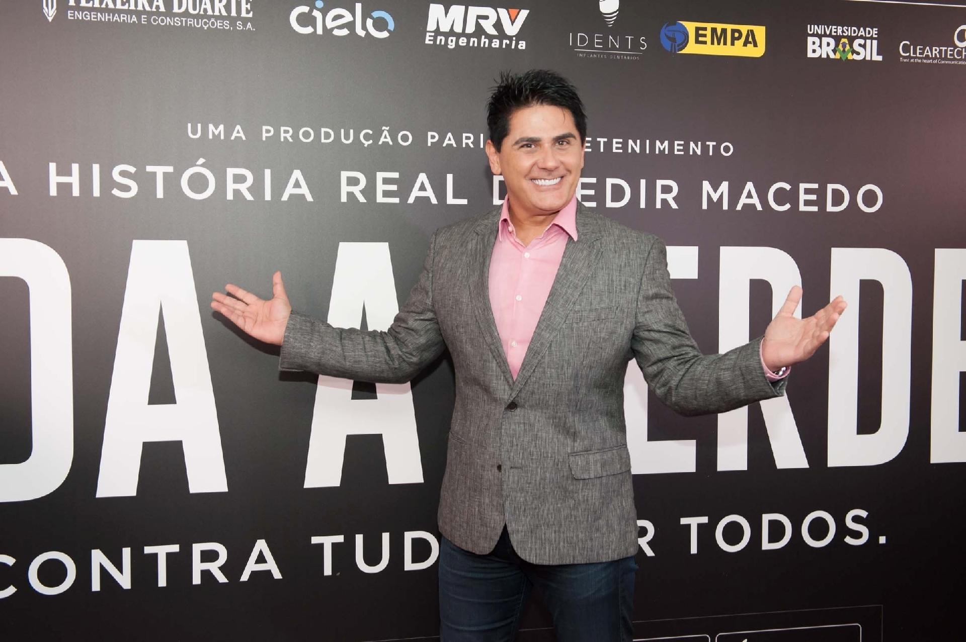 César Filho no lançamento de "Nada a Perder - Contra Tudo. Por Todos", cinebiografia autorizada do bispo evangélico Edir Macedo - Samuel Chaves/Brazil News