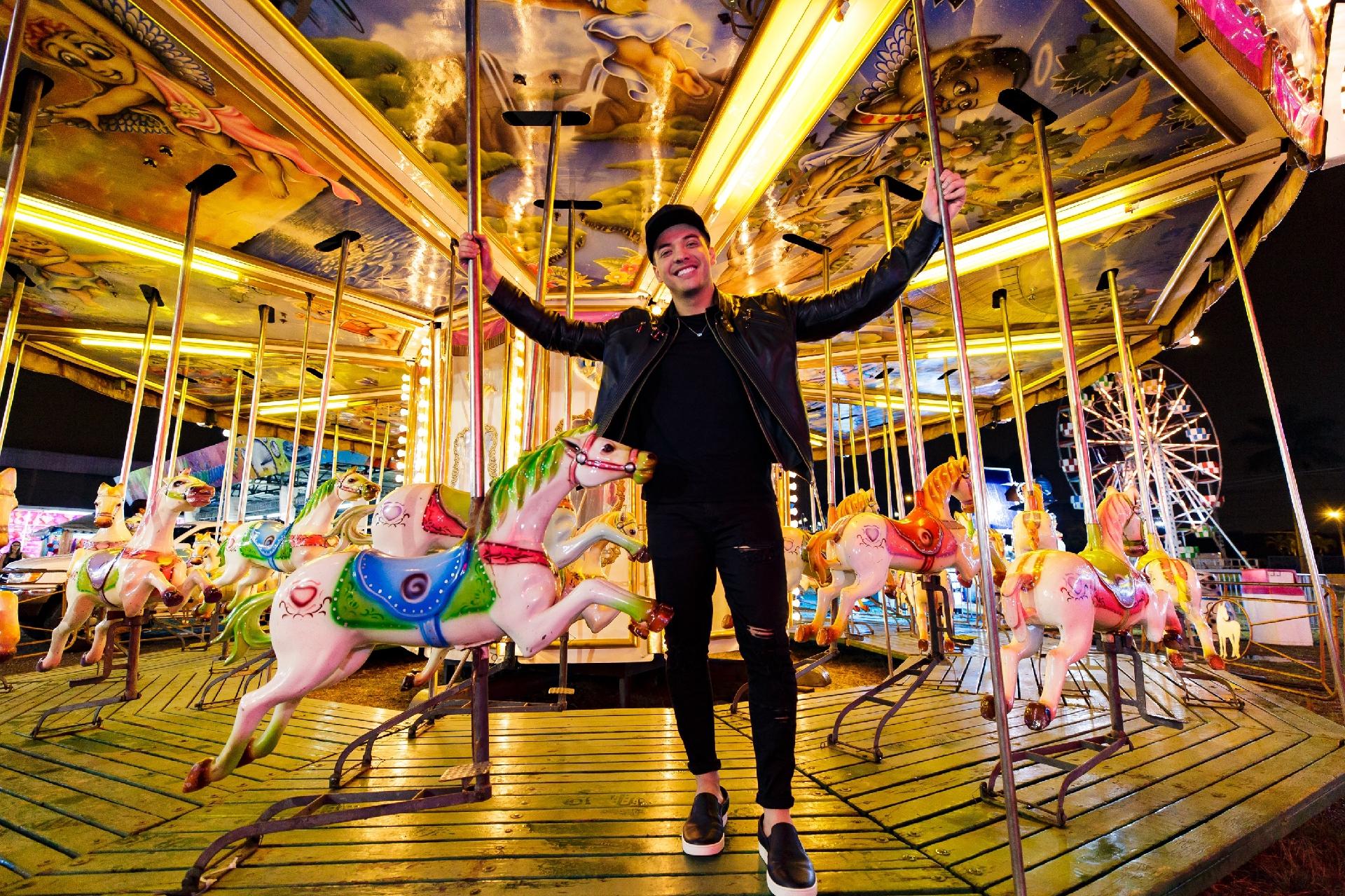 Wesley Safadão nos bastidores de gravação de seu novo clipe, "Sortudo" - Mariana Pekin/UOL