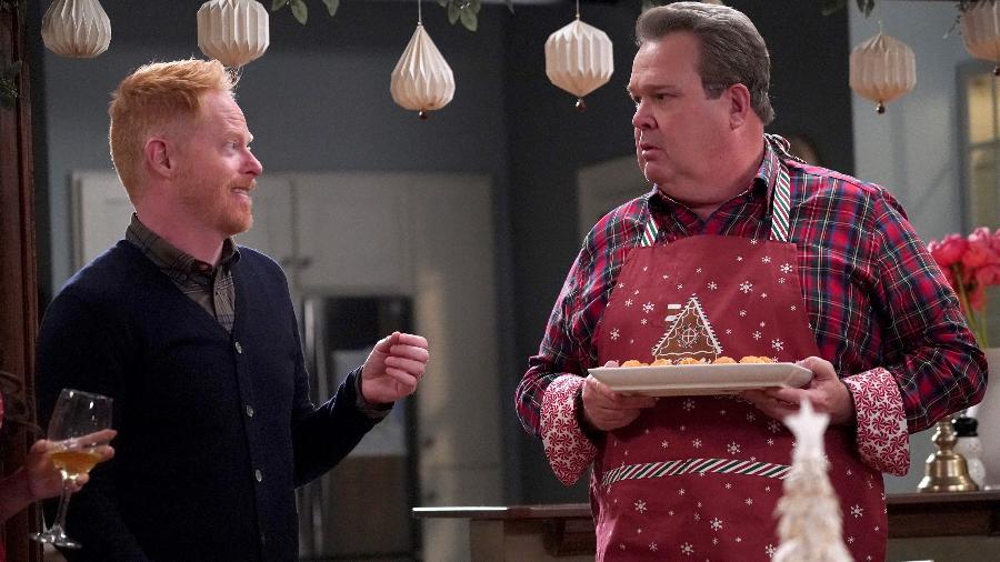 Jesse Tyler Ferguson e Eric Stonestreet em cena de Modern Family - ABC via Getty Images