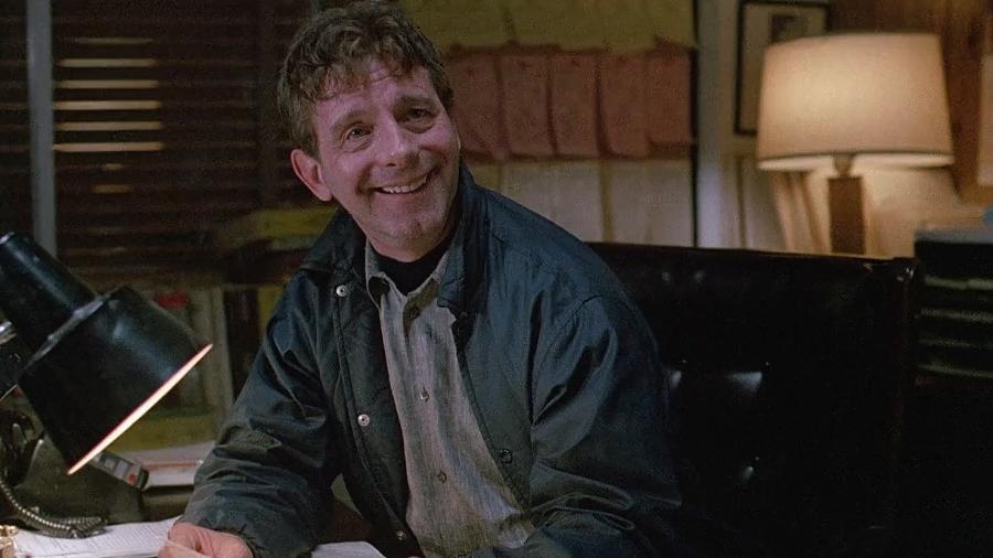 Jack Kehoe em Fuga à Meia-Noite (1988) - Divulgação/IMDb