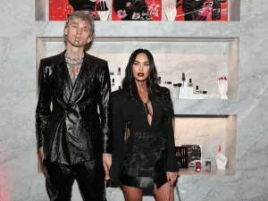 Megan Fox terminou namoro com Machine Gun Kelly por 'traição', diz site