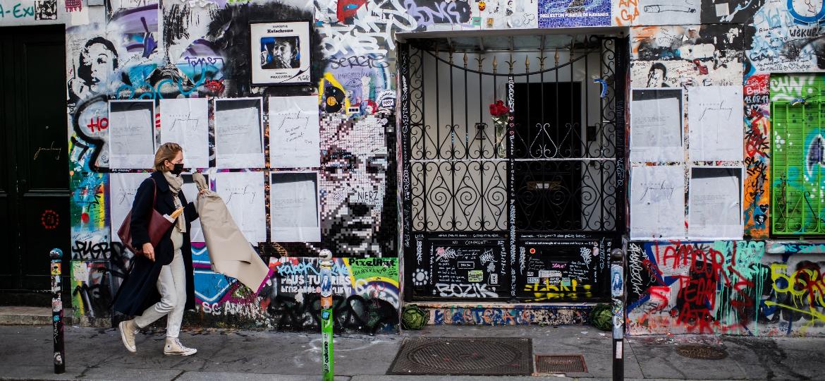 A Maison Gainsbourg, casa onde viveu o cantor Serge Gainsbourg, abre as portas como museu em 20 de setembro de 2023 - MARTIN BUREAU/AFP