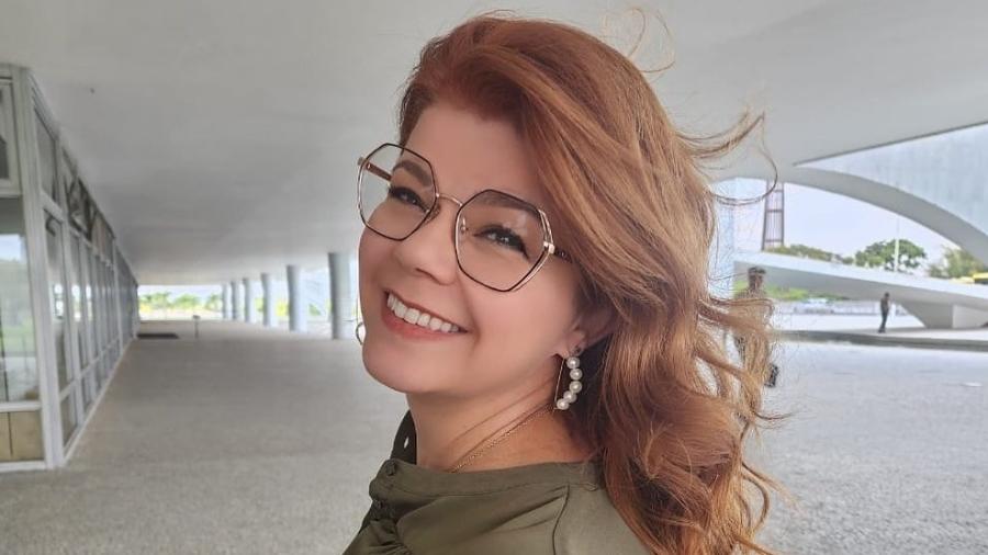 Raquel Porto Alegre, repórter da Globo em Brasília, soltou um palavrão sem saber que estava ao vivo na GloboNews - Reprodução/Instagram