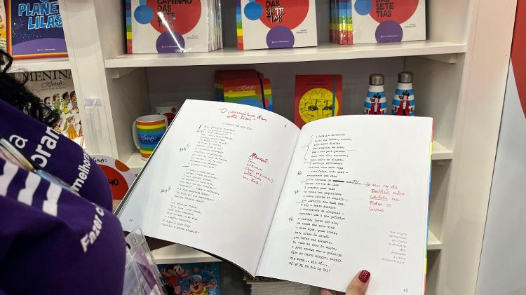 Livro póstumo de Ziraldo, 'O Caminho das Sete Tias' é lançado na Bienal Livro póstumo de Ziraldo, 'O Caminho das Sete Tias' é lançado na Bienal