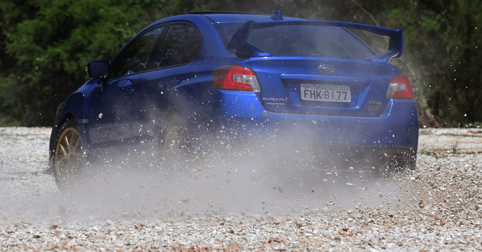 Subaru Impreza WRX STi - Murilo Góes/UOL