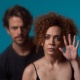 Laila Garin e Alejandro Claveaux na peça "Gota d'Água (a seco)" - Reprodução/Facebook