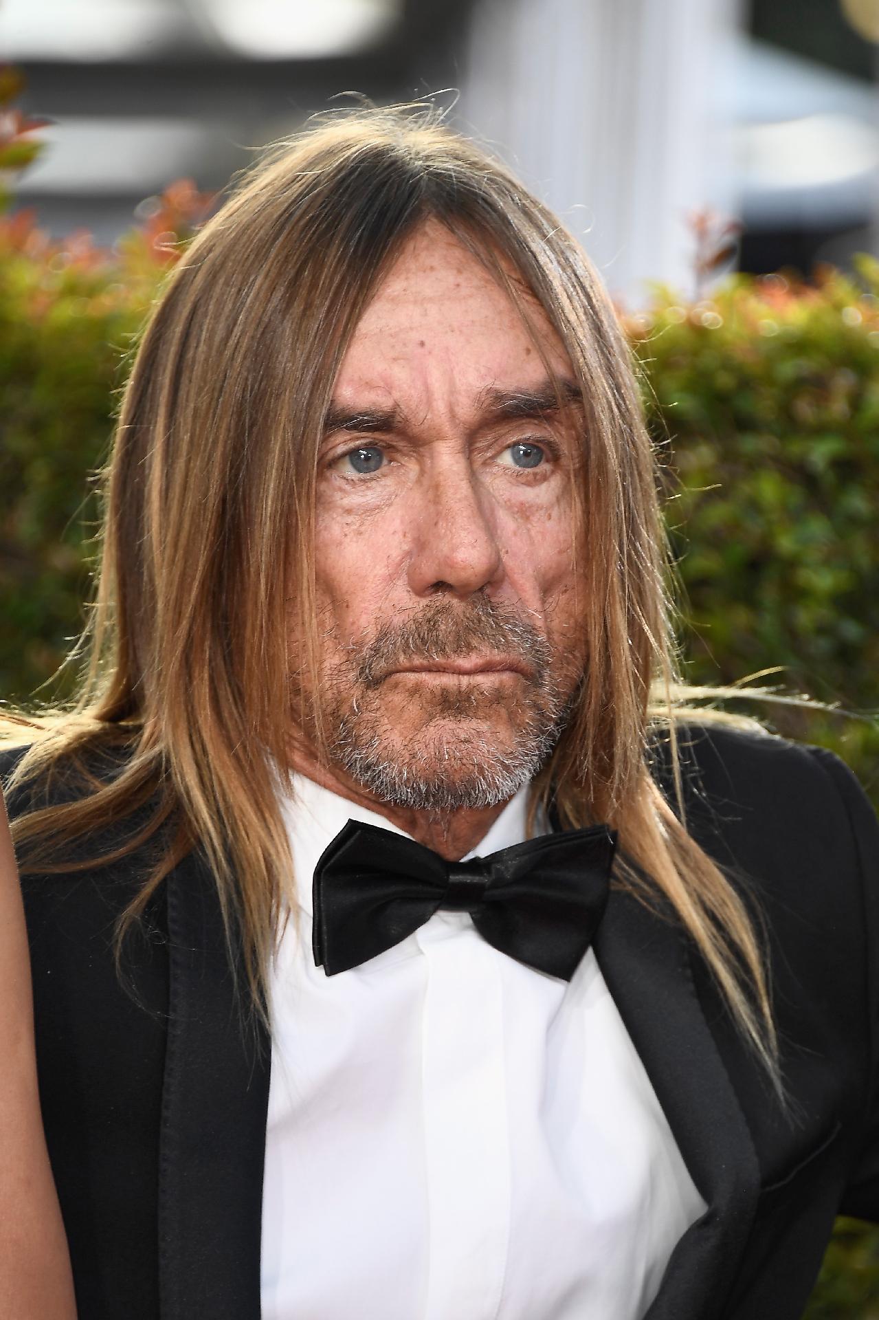 Iggy Pop chega ao Globo de Ouro 2017 - Getty Images